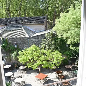 2* Frühstückspension La Figuiere De Vaucluse
